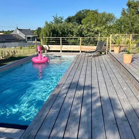 15 Pers - 9 - Piscine Chauffee - Animaux Acceptes * La Rouxiere